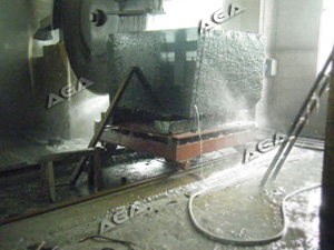 Stone block sawing